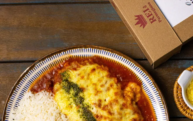 Parmegiana de frango com queijo gratinado, delivery em São Paulo pelo Rei do Parmegiana